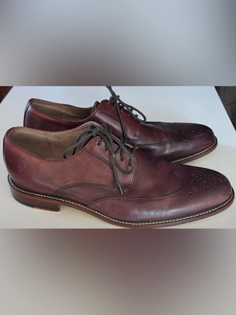 Banana Republic Leather Brogue Wingtip Shoes 10.5